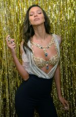 LAIS RIBEIRO Unveils Victoria