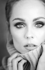 LAURA VANDERVOORT for Pulse Spikes Magazine, October 2017