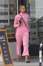 LEONA LEWIS Leaves a Detox Market in Los Angeles 11/03/2017