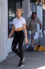 LINDSAY ARNOLD Arrives at a DWTS Rehersal in Los Angeles 11/15/2017