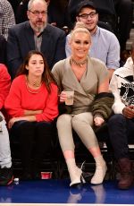 LINDSEY VONN at Houston Rockets vs New York Knicks Game in New York 11/01/2017