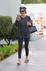 LISA RINNA Leaves a Gym in Los Angeles 11/20/2017