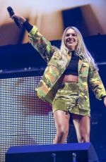 LOUISA JOHNSON at Free Radio Live 2017 in Birmingham 11/11/2017