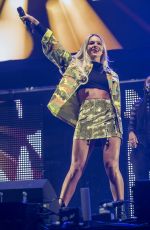 LOUISA JOHNSON at Free Radio Live 2017 in Birmingham 11/11/2017