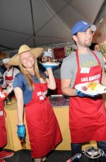 MARCI MILLER at Los Angeles Mission Thanksgiving Meal for the Homeless in Los Angeles 11/22/2017