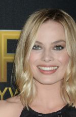 MARGOT ROBBIE at 2017 Hollywood Film Awards in Beverly Hills 11/05/2017