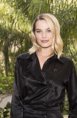 MARGOT ROBBIE at I, Tonya Press Conference 11/20/2017