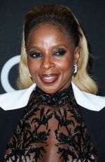 MARY J. BLIGE at 2017 Hollywood Film Awards in Beverly Hills 11/05/2017