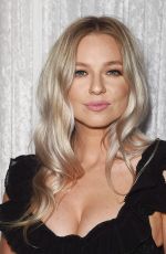 MECKI DENT at Fred Hollows Foundation Inaugural Fundraising Gala in Los Angeles 11/15/2017