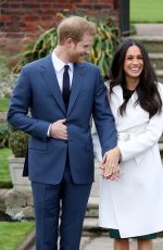 MEGHAN MARKLE and Prince Harry Announce Their Engagement at Kensington Palace 11/27/2017