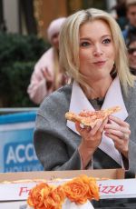 MEGYN KELLY Eats Pizza at Access Hollywood in New York 11/14/2017