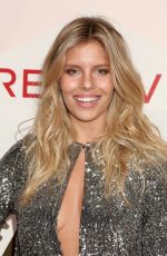 NATASHA OAKLEY at #revolveawards in Hollywood 11/02/2017