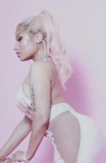 NICKI MINAJ - BTS Paper Magazine Break the Internet