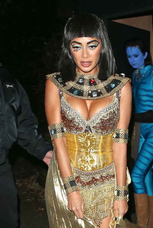 NICOLE SCHERZINGER as Cleopatra at Jonathan Ross’s Halloween Party in London 10/31/2017