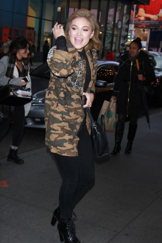 OLIVIA HOLT Arrives at MTV