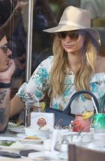 PARIS HILTON Out and About in Mexico City 11/05/2017