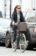 PIPPA MIDDLETON Out Riding a Bicycle in London 11/09/2017