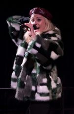 PIXIE LOTT Turning On Christmas Lights in Sunderland 11/23/2017