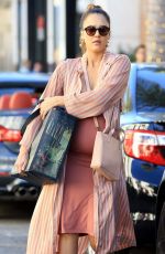 Pregnant JESSICA ALBA Sopping at Rodeo Drive in Beverly Hills 11/25/2017