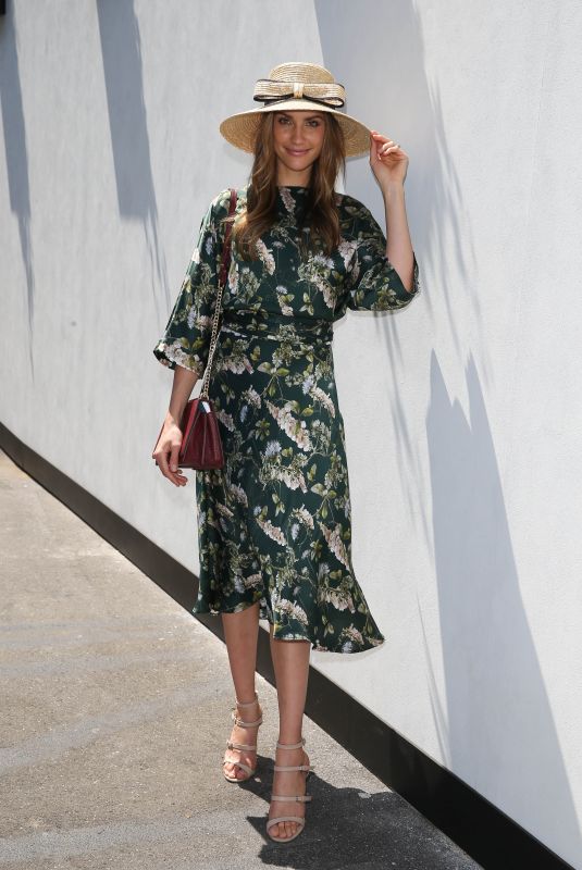 RACHAEL FINCH at 2017 Stakes Day Races in Melbourne 11/11/2017