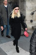 REESE WITHERSPOON and AVA PHILLIPPE Out Shopping in Paris 11/22/2017