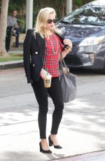 REESE WITHERSPOON Out and About in Beverly Hills 11/20/2017