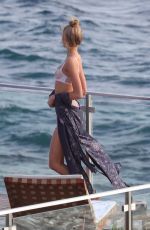 ROMEE STRIJD and JOSEPHINE SKRIVER on the Set of VS Photoshoot in Malibu 11/08/2017