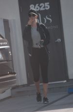 ROSIE HUNTINGTON-WHITELEY Leaves a Gym in West Hollywood 11/27/2017