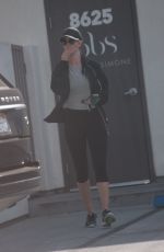 ROSIE HUNTINGTON-WHITELEY Leaves a Gym in West Hollywood 11/27/2017