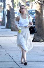 RUMER WILLIS Leaves Tattoo Removal Treatment in Studio City 11/18/2017