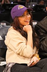 SARAH HYLAND and Wells Adams at Lakers vs Bulls Game at Staples Center in Los Angeles 11/21/2017