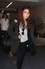 SARAH HYLAND at LAX Airport in Los Angeles 11/09/2017