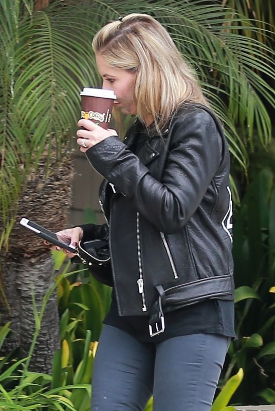 SARAH MICHELLE GELLAR Out for Coffee in Santa Monica 10/31/2017