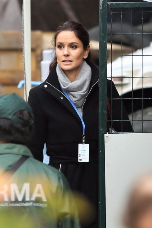 SARAH WAYNE CALLIES on the Set of Colony, Season 2 in Vancouver 11/21/2017