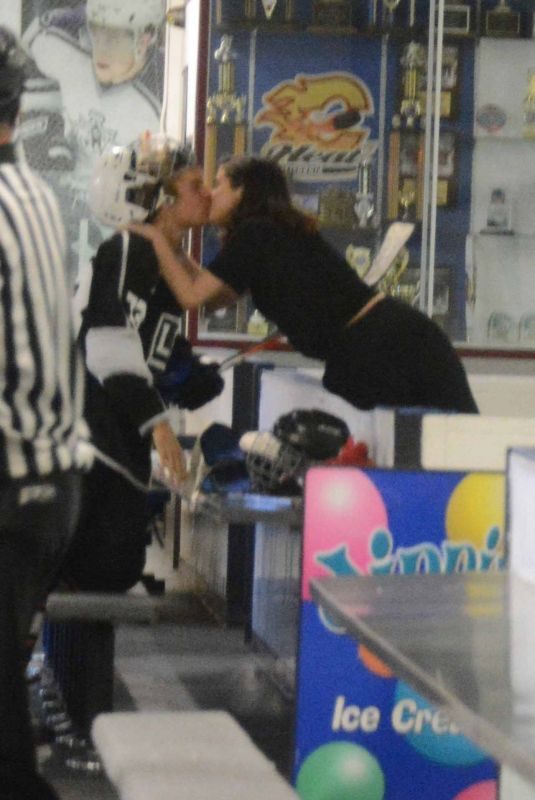 SELENA GOMEZ and Justin Bieber Share a Kiss at Rink in Los Angeles 11/15/2017
