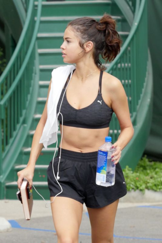 SELENA GOMEZ in Shorts and Sports Bra Arrives at a Gym in West Hollywood 11/01/2017