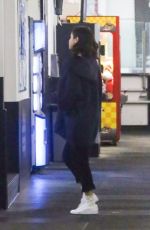SELENA GOMEZ Watch Justin Bieber Play Ice Hockey at Rink in Los Angeles 11/15/2017