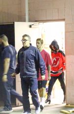 SELENA GOMEZ Watches Justin Bieber Play Hokey in Los Angeles 11/01/2017