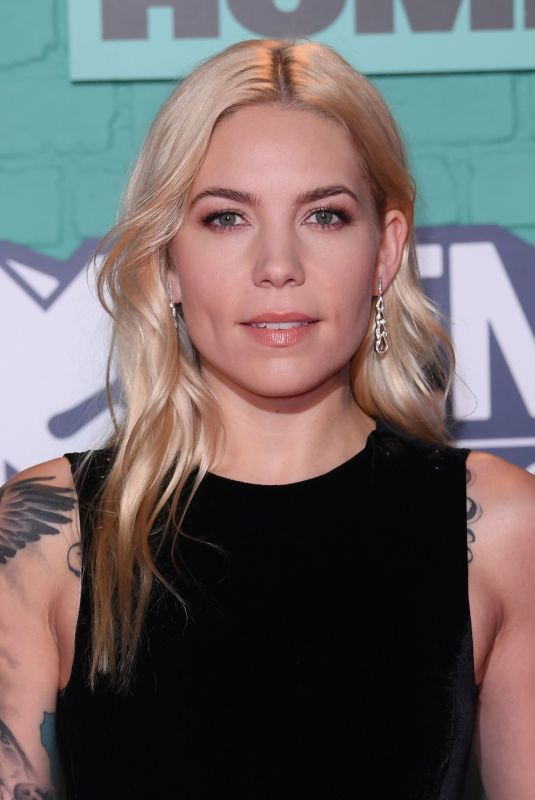 SKYLAR GREY at 2017 MTV Europe Music Awards in London 11/12/2017
