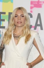 SKYLAR GREY Performs at American Music Awards 2017 in Los Angeles 11/19/2017