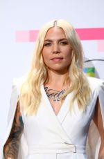 SKYLAR GREY Performs at American Music Awards 2017 in Los Angeles 11/19/2017