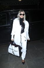 STACY FERGIE FERGUSON Arrives at Her Hotel in London 11/19/2017