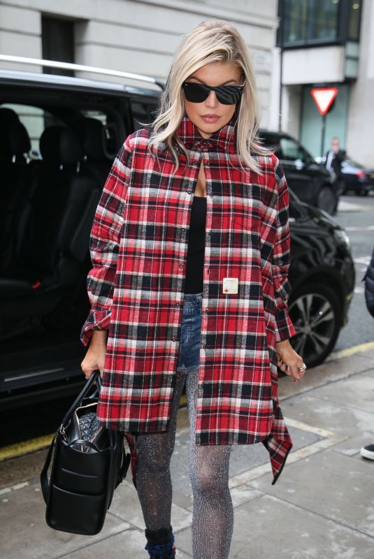 STACY FERGIE FERGUSON at BBC Radio 2 Studio in London 11/20/2017
