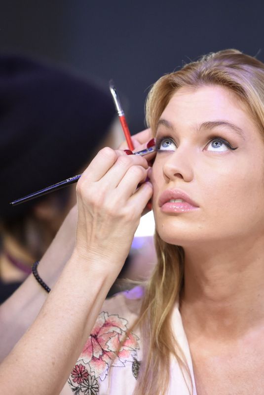 STELLA MAXWELL on the Backstage at 2017 VS Fashion Show in Shanghai 11/20/2017