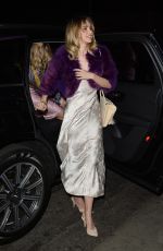 SUKI WATERHOUSE at Fred Hollows Foundation Inaugural Fundraising Gala in Los Angeles 11/15/2017