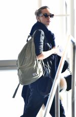 SUKI WATERHOUSE at Los Angeles International Airport 11/25/2017