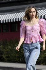 SUKI WATERHOUSE Out and About n West Hollywood 11/17/2017