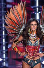 TAYLOR HILL at 2017 Victoria’s Secret Fashion Show in Shanghai 11/20/2017