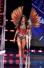 TAYLOR HILL at 2017 Victoria’s Secret Fashion Show in Shanghai 11/20/2017