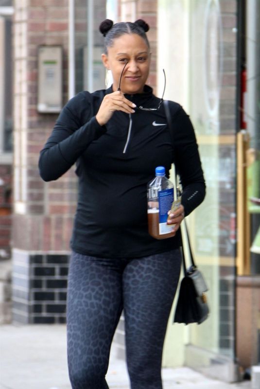 TIA MOWRY Leaves a Gym in Studio City 11/20/2017